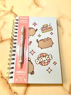 PUSHEEN  Spiral Notebook with Pusheen Pen Stickers NEW
